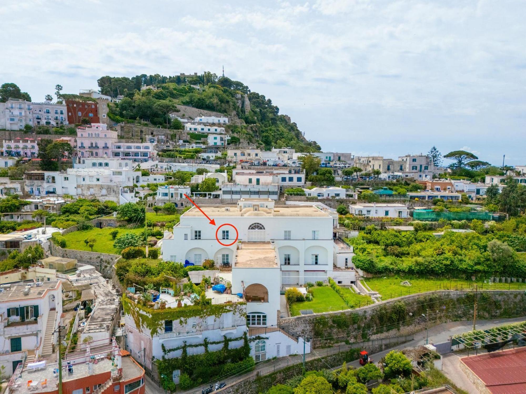 Suite Palazzo Capri - Seaview Bagian luar foto
