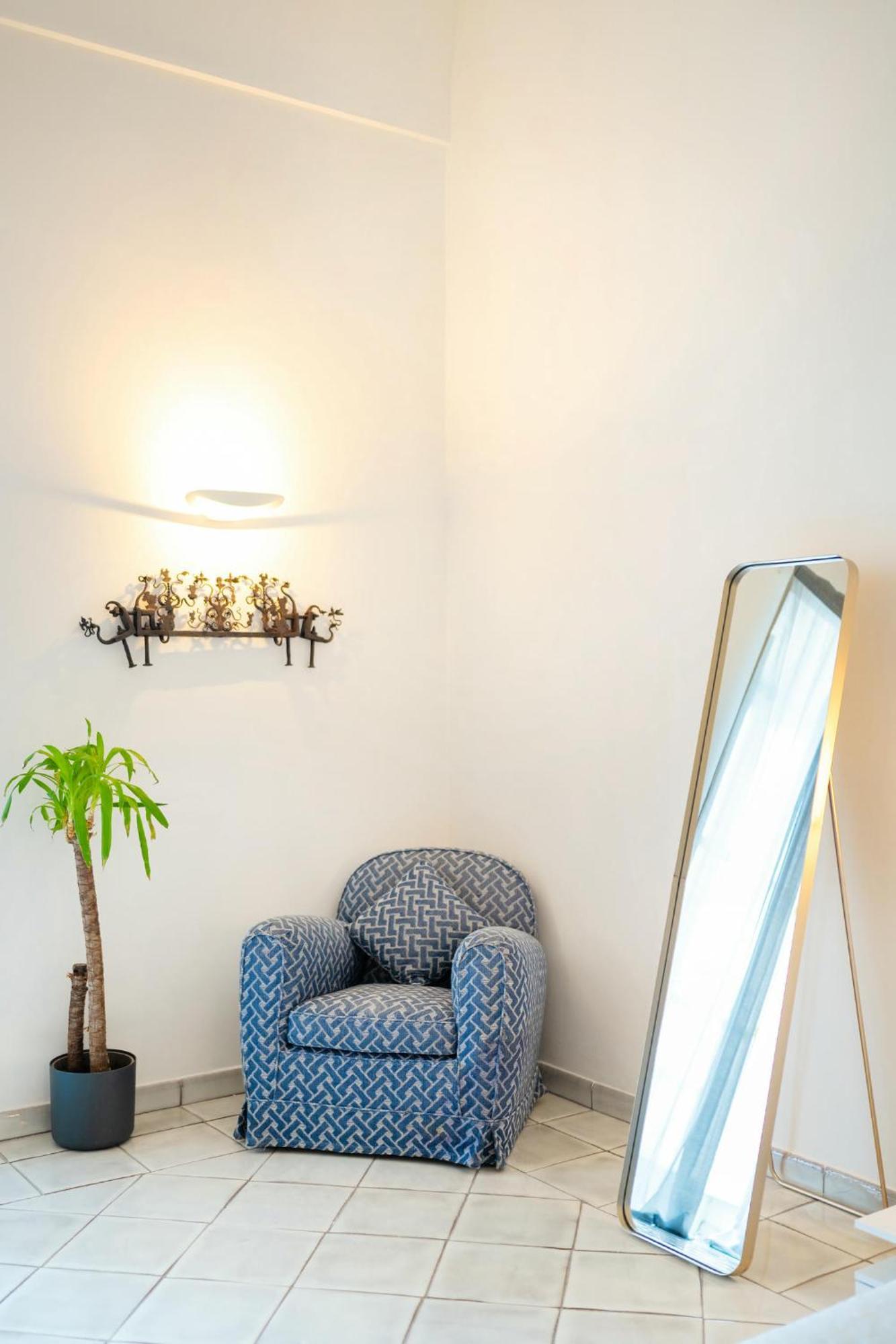 Suite Palazzo Capri - Seaview Bagian luar foto